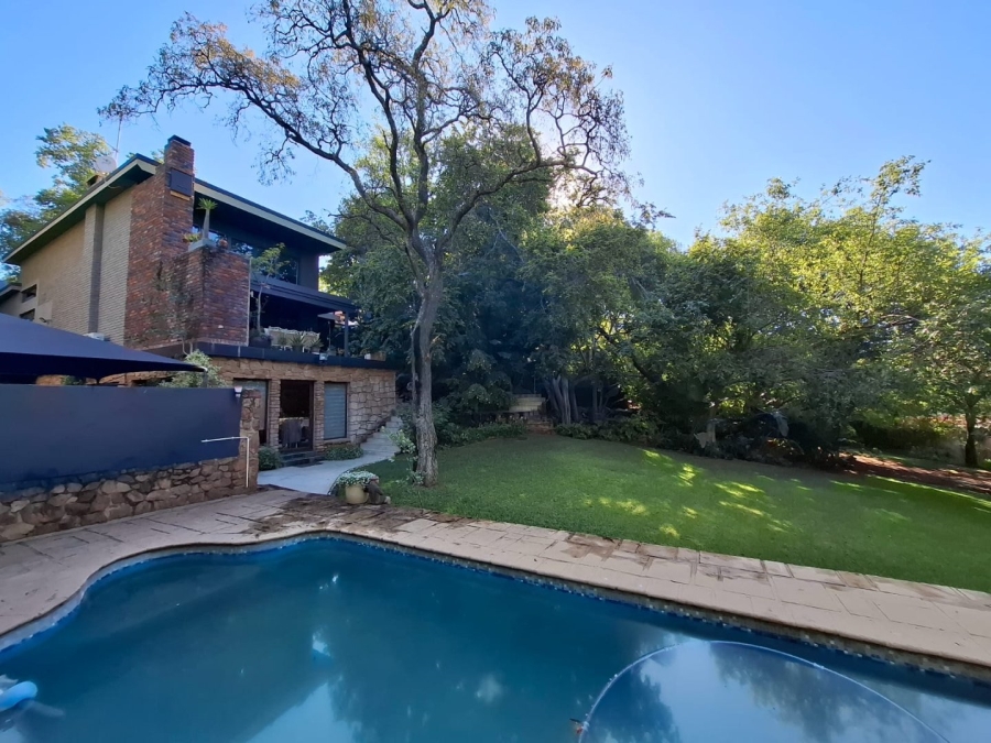 5 Bedroom Property for Sale in Protea Park North West